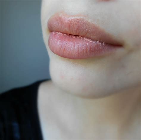 Mela E Cannella Avon Shine Burst Lipstick Nude Shine