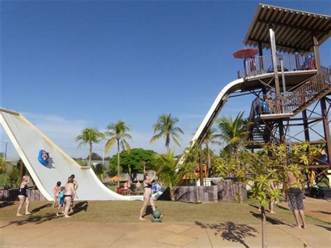 Hot Beach Olímpia completa um ano veja fotos do parque