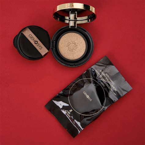 GENOSYS SKIN CARING BLEMISH BALM CUSHION Ухаживающий BB-кушон с ...