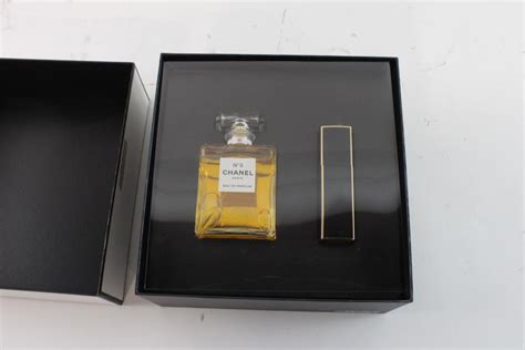 Chanel No. 5 Gift Set | Property Room