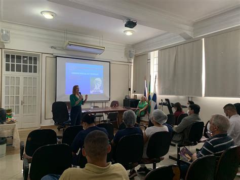 Procuradora Do Trabalho Realiza Palestra Na AFPES AFPES