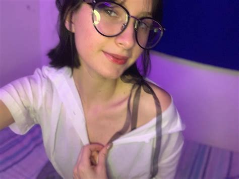 7992 Best Hot Girls Images On Pholder Transadorable Prequel Memes And Lgbt