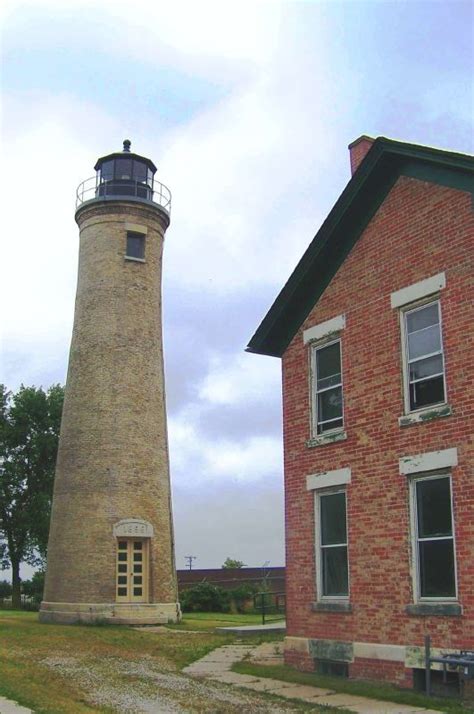 Pin By Laura Corao On Faros ⚓ Lighthouse Kenosha Southport