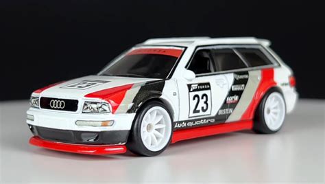 Premium Hot Wheels Audi Avant Rs Forza Horizon Dmc Hkc White Id