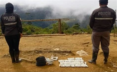 Golpe A La Miner A Ilegal En El Cant N Urcuqu Ecuador