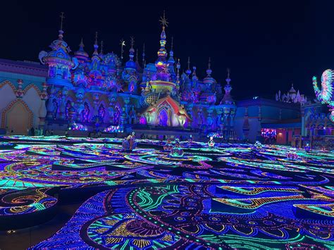 Resale site guides explain magic tickets verification steps 18