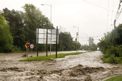 Do You Know The 5 Types Of Floods And Which Ones Are Prone To Your