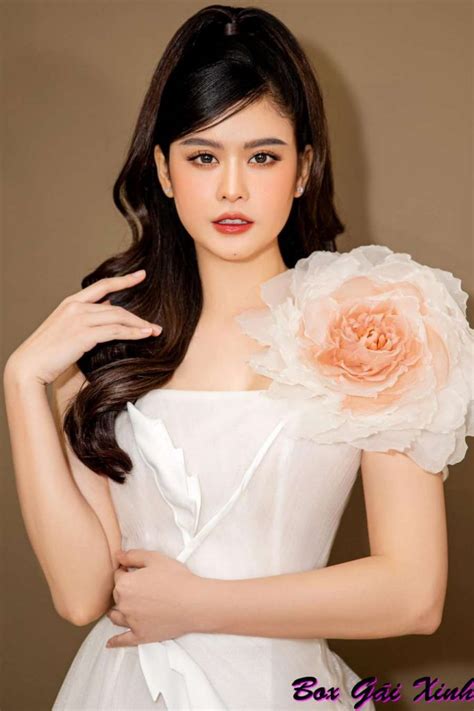 80 Hình ảnh Trương Quỳnh Anh xinh đẹp sexy bikini 2022