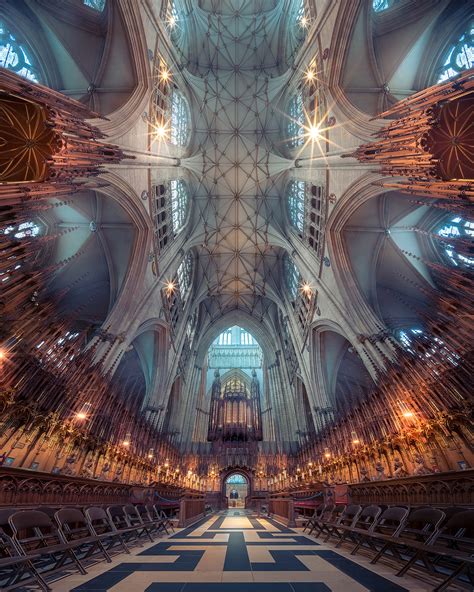 Panoramic Photographs by Peter Li Celebrate the Symmetry of Churches