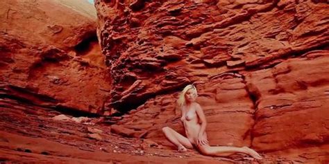 Blonde Striptease In The Mountains Tnaflix