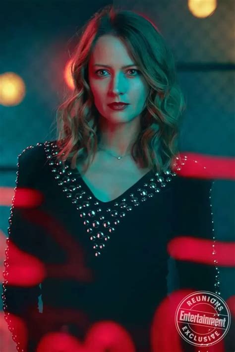 50 Amy Acker Hot And Sexy Bikini Pictures Inbloon