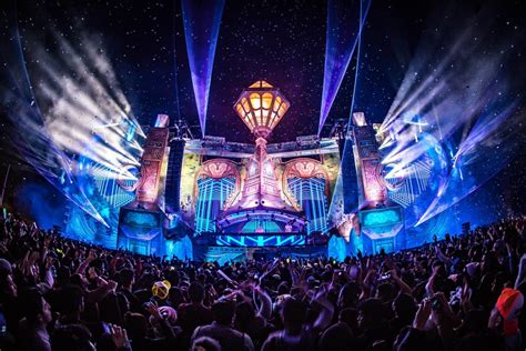 ＜2020年＞全国の音楽フェス情報、フジロックほか関東＆関西の夏フェス日程＆出演者一覧 - ファッションプレス