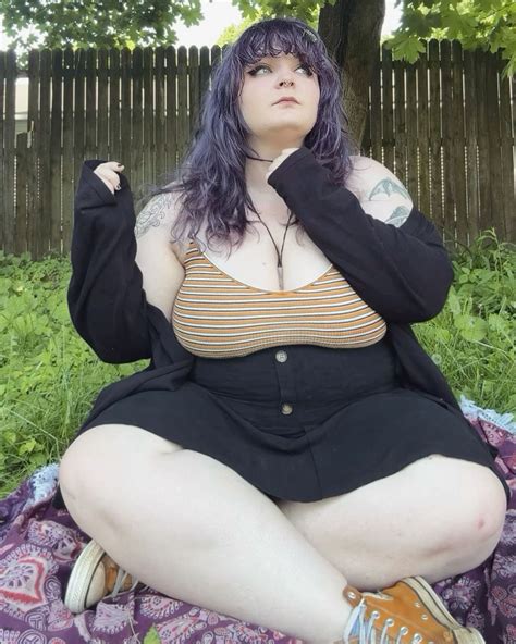 26 Chubby goths ideas in 2025 | plus size outfits, curvy outfits, plus