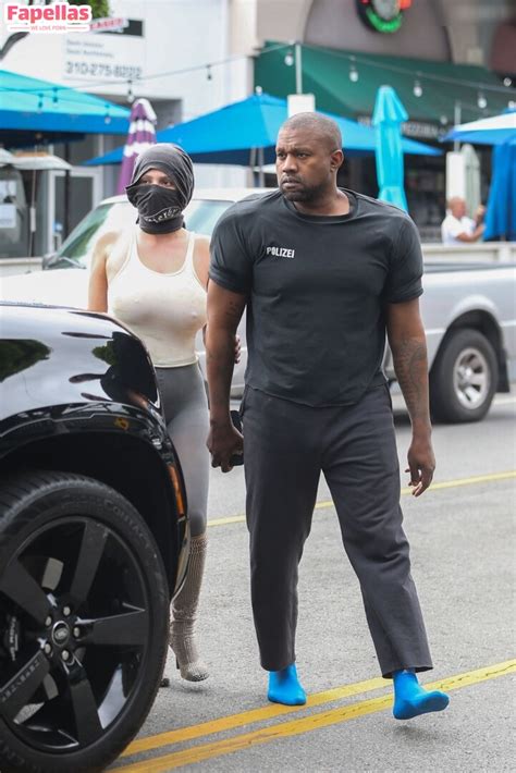 Bianca Censori Aka Bianca Censori Official Nude Leaks Fapellas