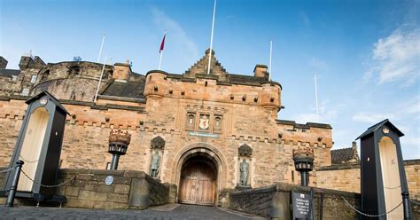 19 Fascinating Facts About Edinburgh Castle