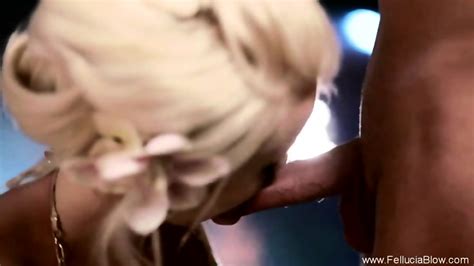 Hot Blowjob By Blonde In A Bikini By The Swimming Pool