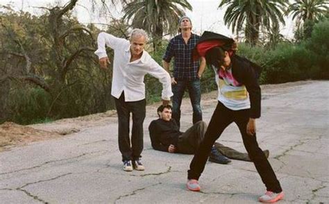 Stream The Adventures Of Rain Dance Maggie Vom Neuen Red Hot Chili Peppers Album Rolling Stone