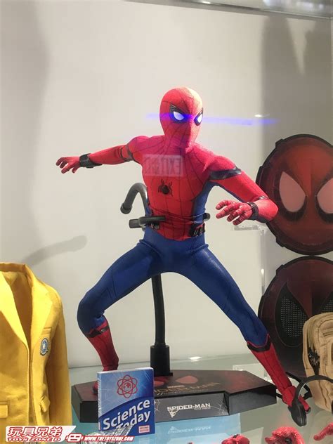 實拍 Hot Toys蜘蛛俠強勢回歸Spider man Homecoming 蜘蛛俠 人偶 Toys Zone D 玩具兄弟 Figures Price List