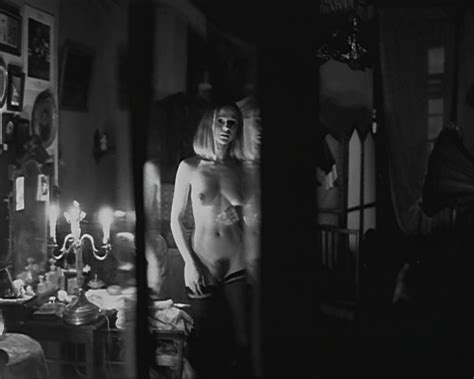 Anzhelika Nevolina nude pics página 1