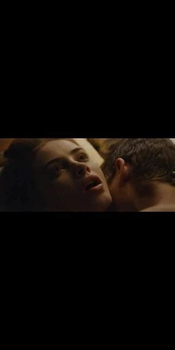 Hot Kiss Scenes Fingering Fingering Porn XHamster