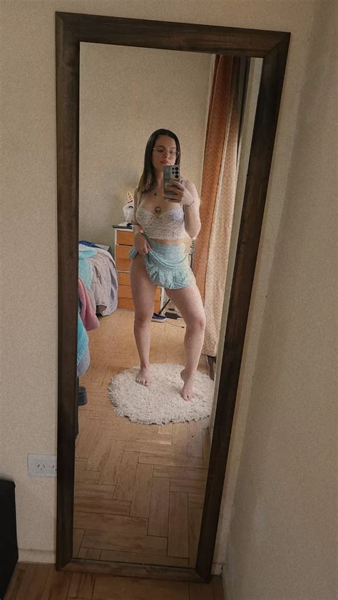 Dressed And With My Glasses Nudes Girlswithglasses Nude Pics Org