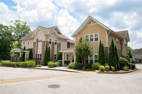 The Retreat at Edgewood Townhomes in Atlanta GA - Columbia Residential