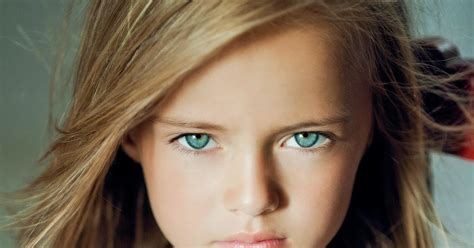 Usa Fashion Music News Preteen Model Kristina Pimenova Hd Wallpaper