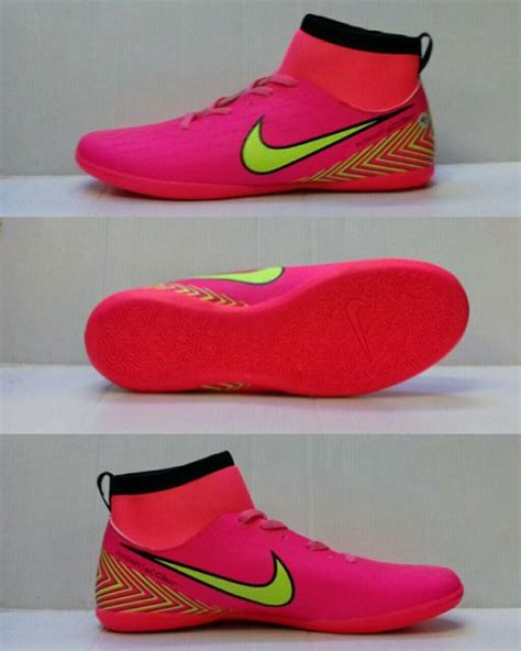 Daftar Harga Sepatu Futsal Nike Terbaru Newstempo