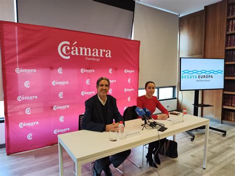 C Mara Torrelavega Acoge La Presentaci N De Besaya Europa Plus Un