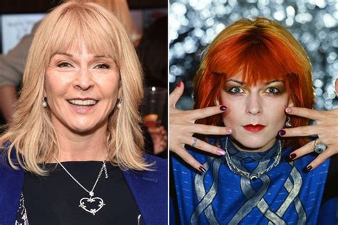 Jojo Siwa Reveals She S Loved Up With Girlfriend After Bravely Coming Out As Gay Mirror Online