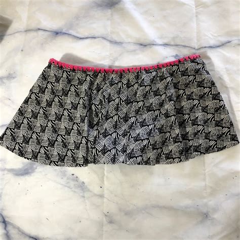 Kenneth Cole Reaction Swim Kenneth Cole Reaction Black Pink Bikini Bottoms Poshmark