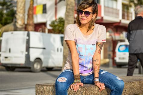 Original Nude Mujer G Low