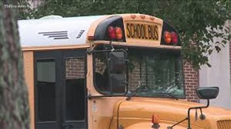 4 injured in Henry County school bus wreck | WBTM 102.5