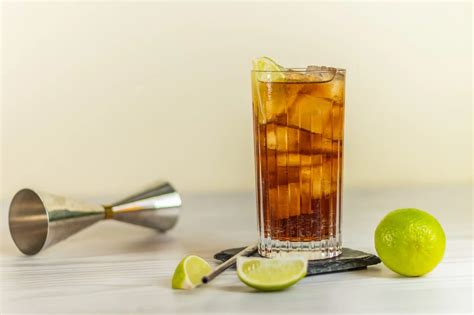 Jack and Coke Recipe by DrinksWorld