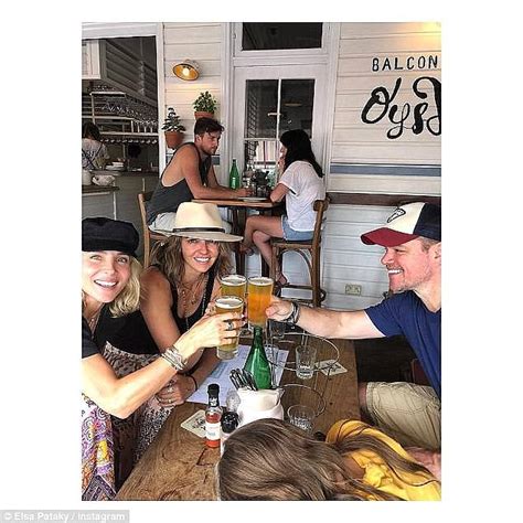 Matt Damon Fuels Speculation He S Bought A Home In Byron Bay Daily Mail Online