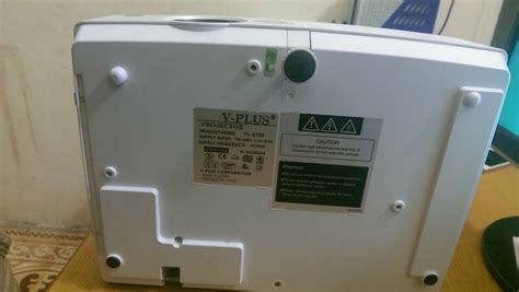 Duy nhất 1 máy. Máy chiếu V-Plus VL-3100 nguyên bản, máy cực chất ...