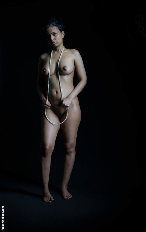 Nakedgoddess Nakedgoddessswim Nude OnlyFans Leaks Fappening FappeningBook