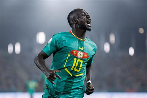 Senegalese Star Sadio Mane Should Have Been Shown The Red Card