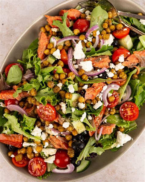 Smoked Salmon And Crispy Chickpea Salad Half Cup Habit