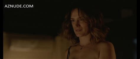 BIANCA BIN Nude AZNude