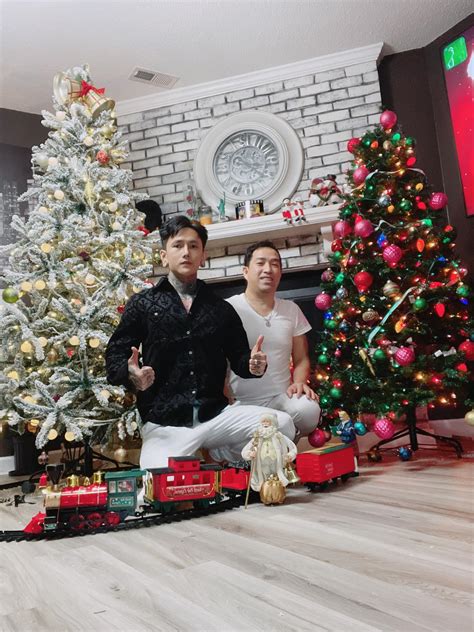 Hot Boy X M Tr G Y H N V I Giang H Qu N B Showbiz Qua M L M Nail T U Nh T