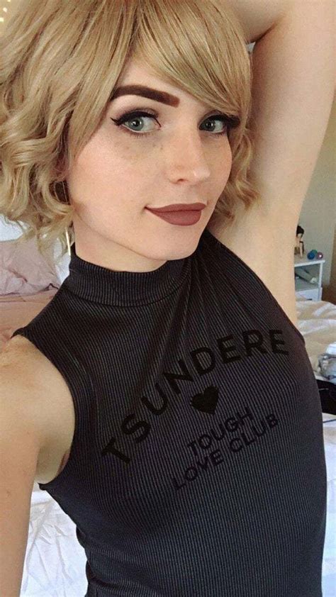 Natalie Mars Blonde Scrolller