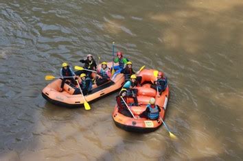 Menikmati Asyiknya Renang Jeram Di Sungai Elo MAPALA GEGAMA UGM