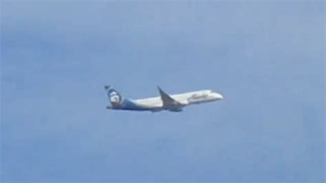 Flight Of Horizon Air Alaska Skywest Airlines Embraer E175 Jet Shortly After Takeoff From Sna