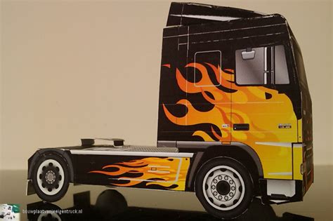 Bouwplaat Papercraft Daf Xf Flames 02 Bouwplaatvanjeeigentruck Nl