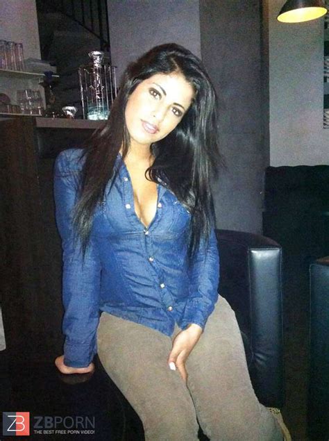 Hottest Beurette ZB Porn