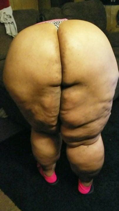 Thick Bbw Redbone Booty Posing XHamster