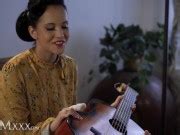 Momxxx Guitar Tutor Gives Housewife Jennifer Mendez Hot Fuck And Big Facial Xxx Mobile Porno