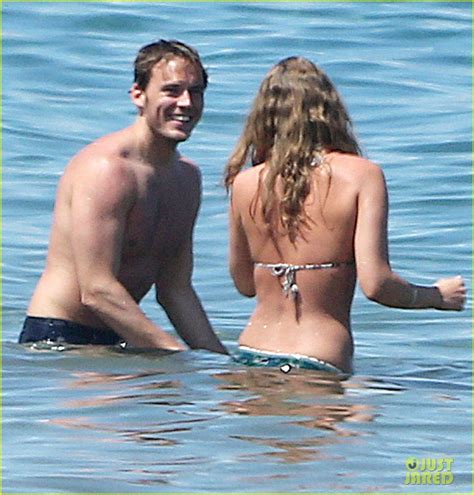Sam Claflin Bares His Slim Body For Us Naked Male Celebrities
