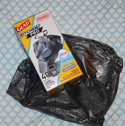 7 Brilliant Household Uses for Trash Bags (Aside from the Obvious ...